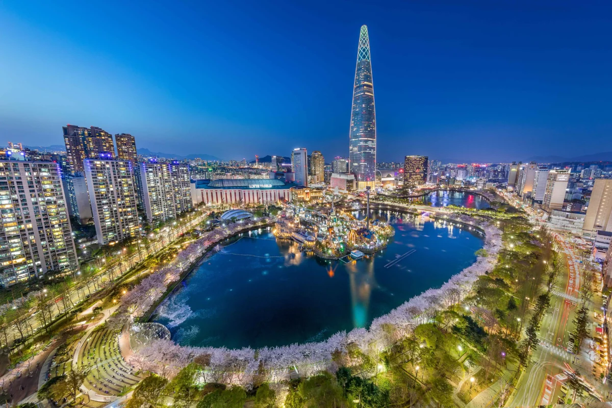 Seokchonhosu Lake surrounded by modern buildings in South Korea